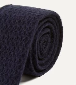 Navy Knitted Cashmere Wool Solid Colour Tie -Drakes Shop DR1AAK20914 01250 3 9578119b f37a 4656 a57a 1a070c1f984b