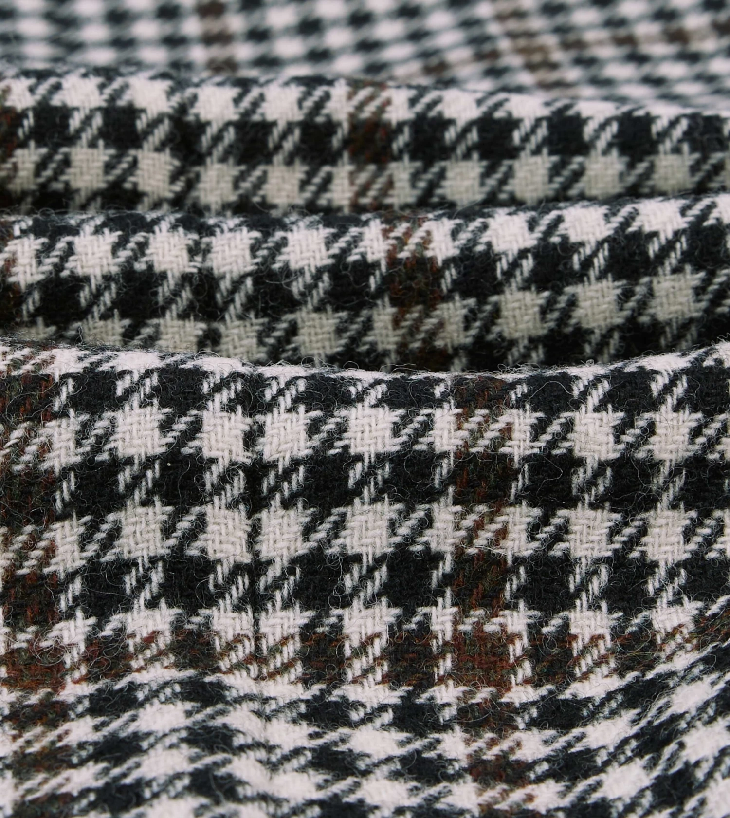 Black And White Houndstooth Check Shetland Tweed Blazer 4 Black And White Houndstooth Check Shetland Tweed Blazer - Image 2